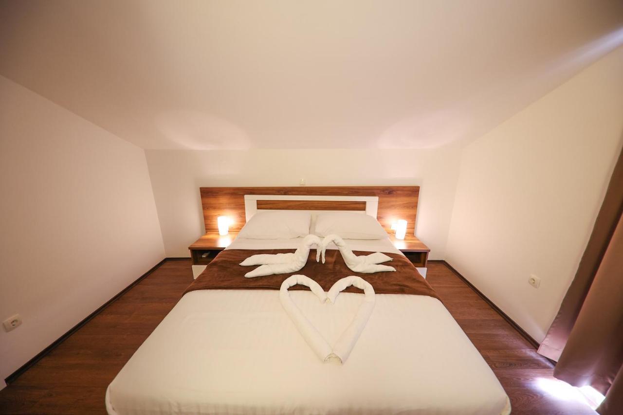 Hotel Murter Kültér fotó